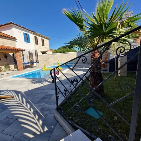 Hébergement de vacances Kristina *