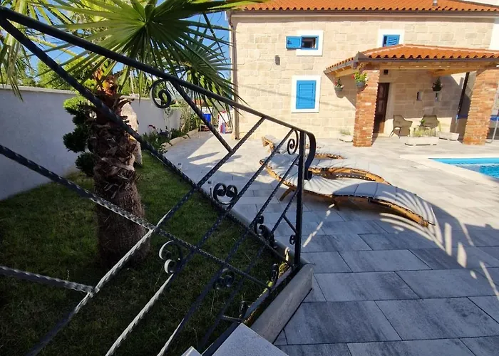 Kristina Semesterbostad